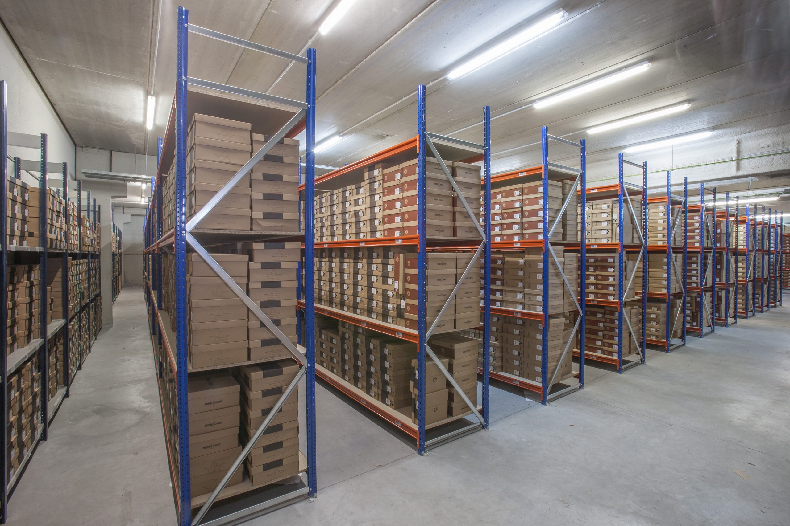 longspan shelving system